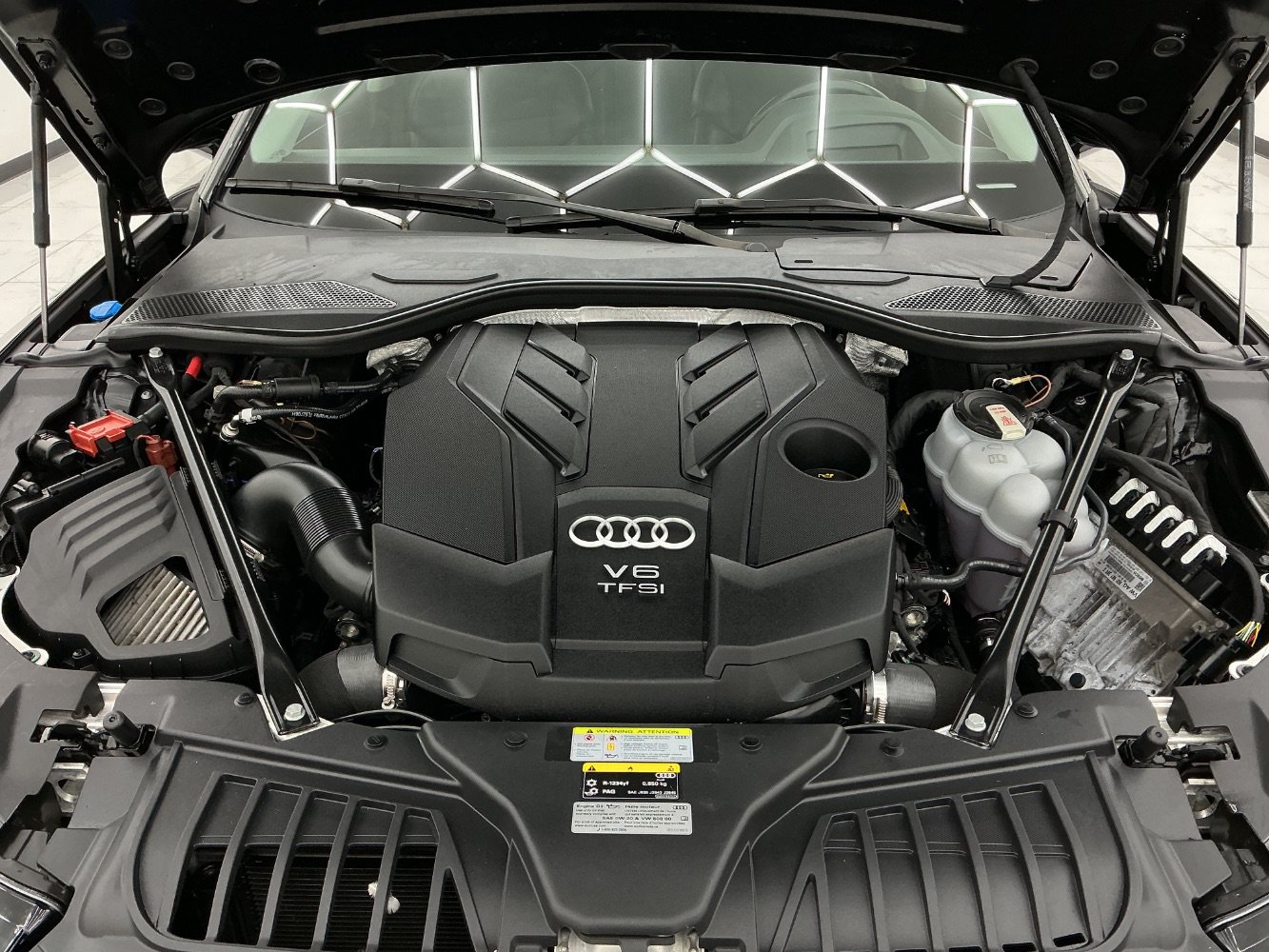 Used 2021 Audi A8 L 3.0T w/ Executive Plus Package AWD/4WD image 45