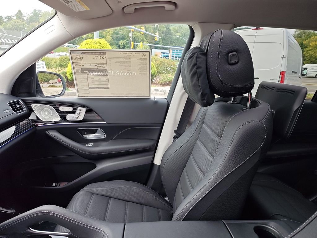 New 2026 Mercedes-Benz GLS 450 4MATIC image 31