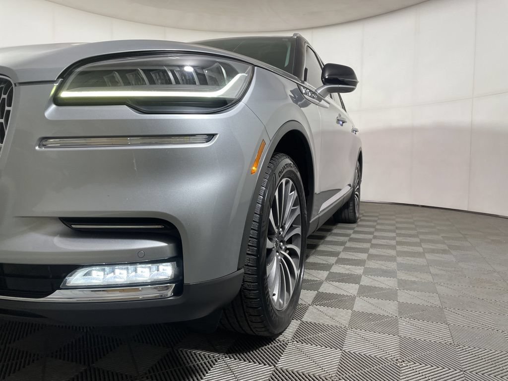 Used 2020 Lincoln Aviator Reserve AWD/4WD image 25