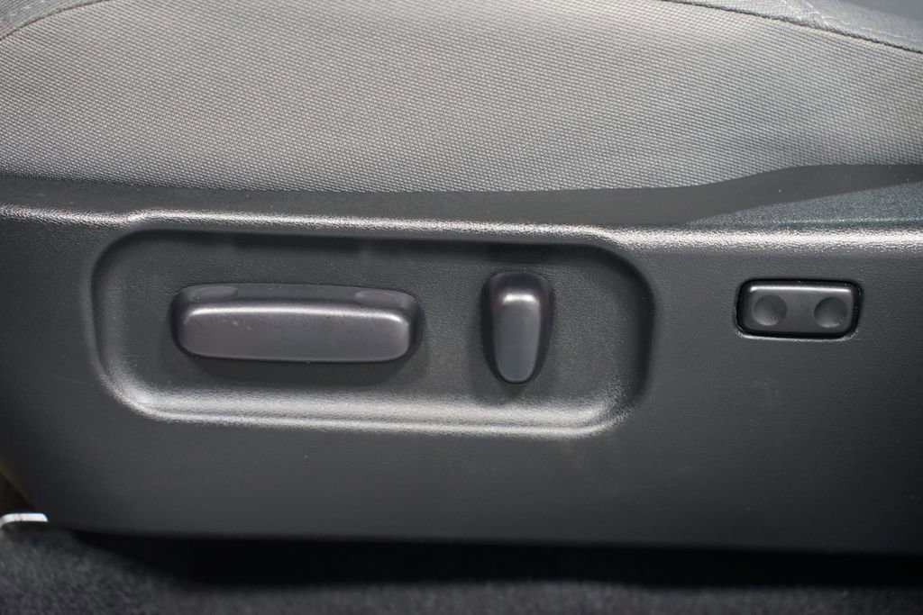 Certified 2023 Toyota Tacoma SR5 w/ Technology Package image 33