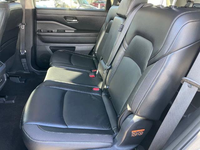Certified 2023 Nissan Pathfinder SL w/ Lighting Package (N92) AWD/4WD image 8