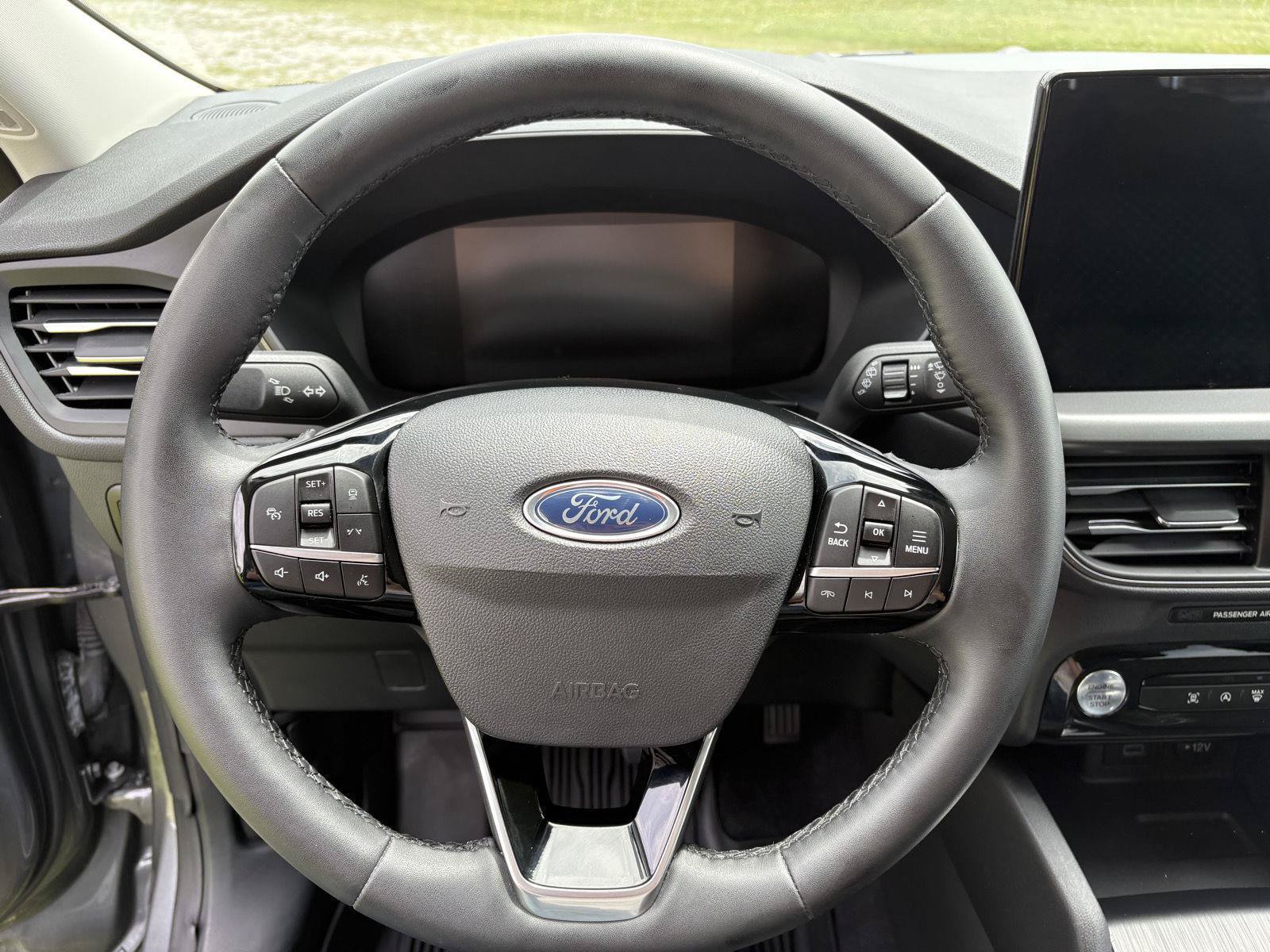 Certified 2023 Ford Escape Active w/ Tech Pack #1 AWD/4WD image 17