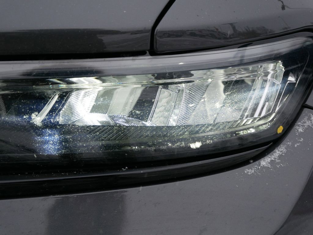 Used 2024 Jeep Grand Cherokee Altitude image 5