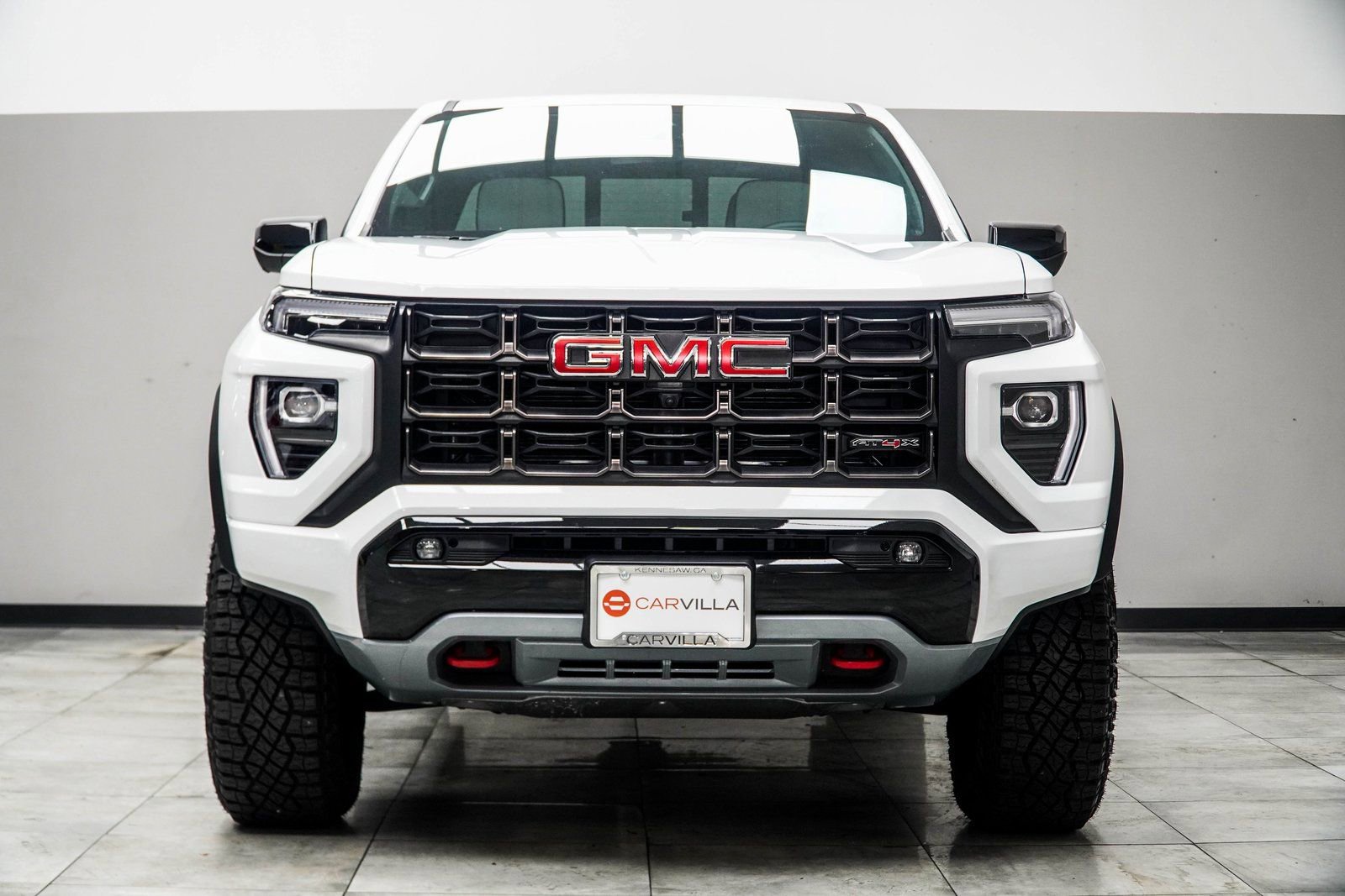 Used 2024 GMC Canyon AT4X image 7