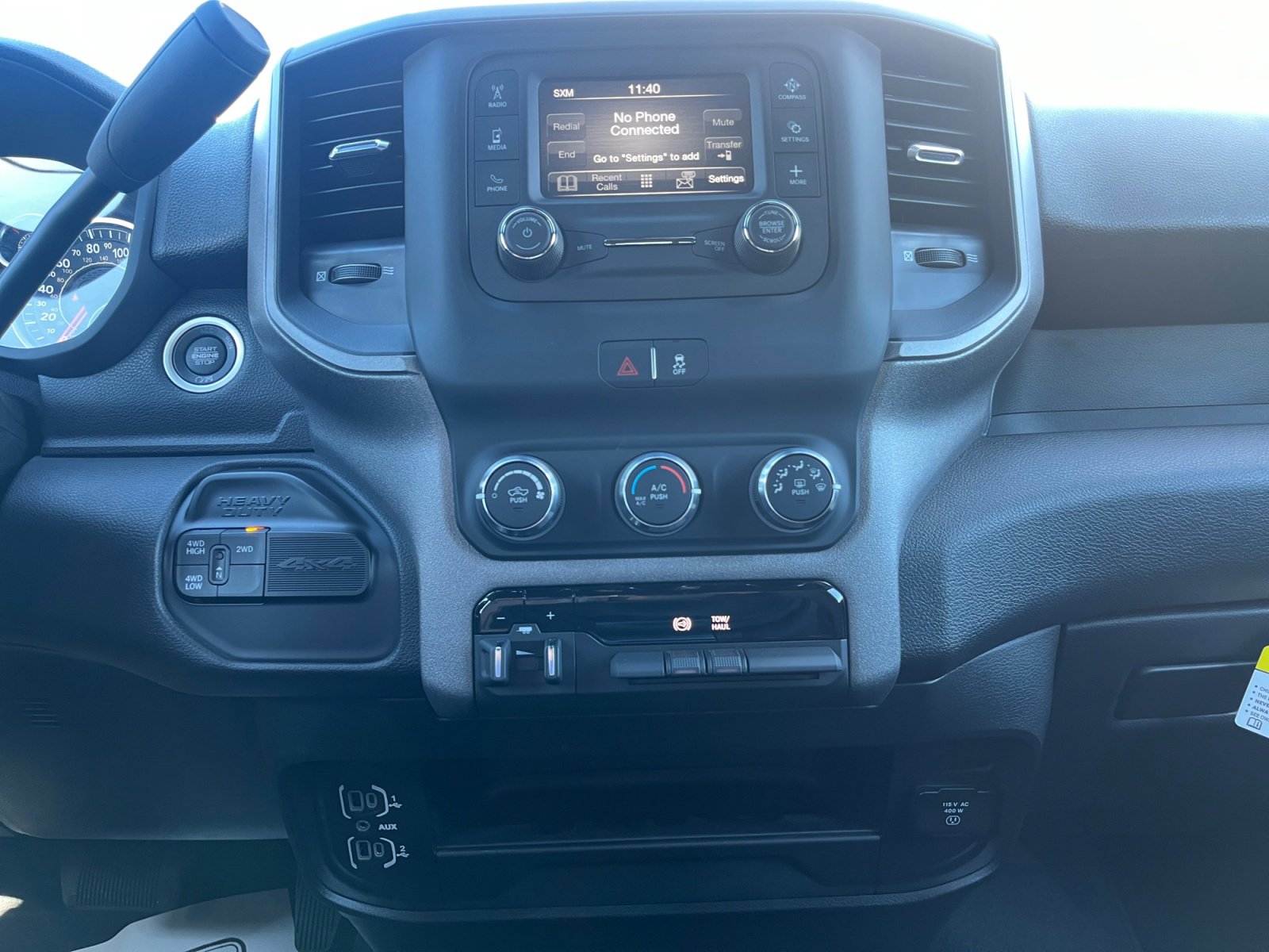 Used 2024 RAM 2500 Tradesman w/ Chrome Appearance Group image 22