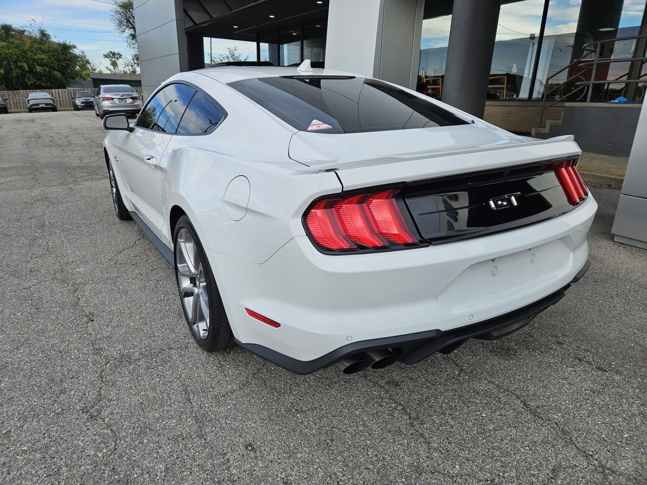 Used 2021 Ford Mustang GT Premium w/ Equipment Group 401A image 4