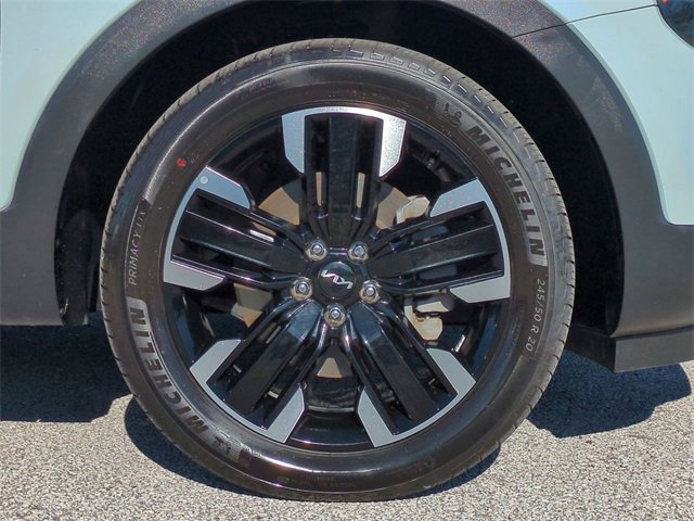 Used 2022 Kia Telluride SX w/ SX Prestige Package image 11