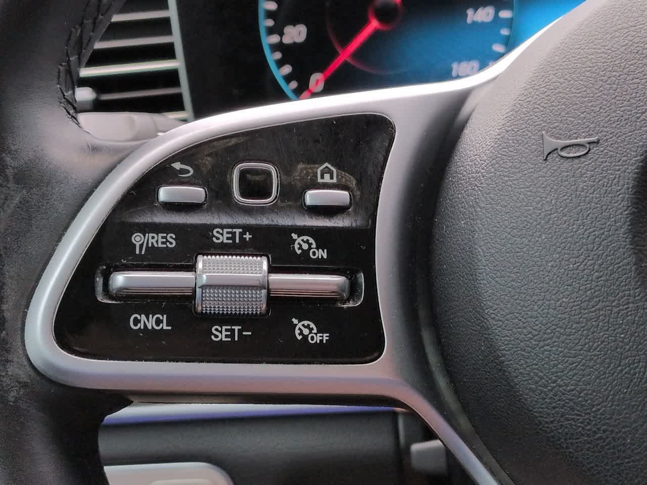 Used 2021 Mercedes-Benz GLS 450 4MATIC image 26