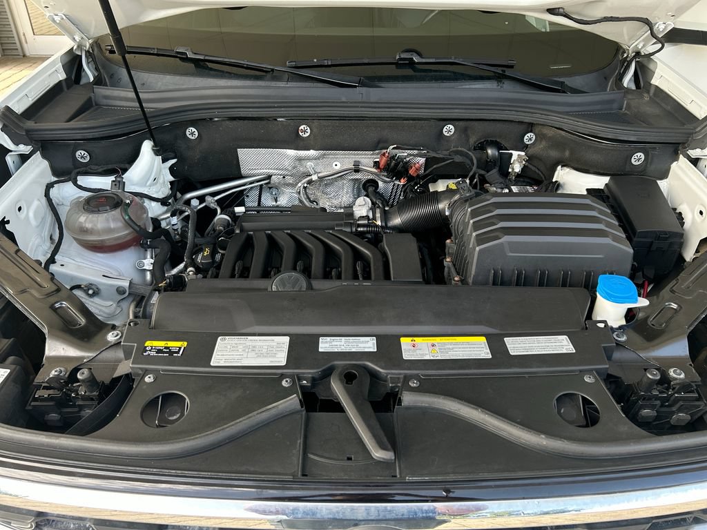 Certified 2021 Volkswagen Atlas SEL R-Line AWD/4WD image 49