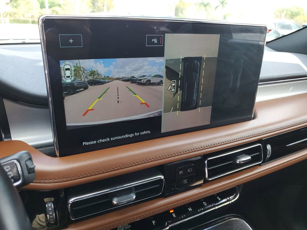 Used 2023 Lincoln Nautilus Reserve image 28