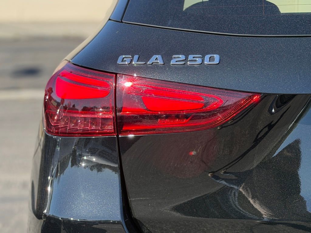 Certified 2026 Mercedes-Benz GLA 250 image 10