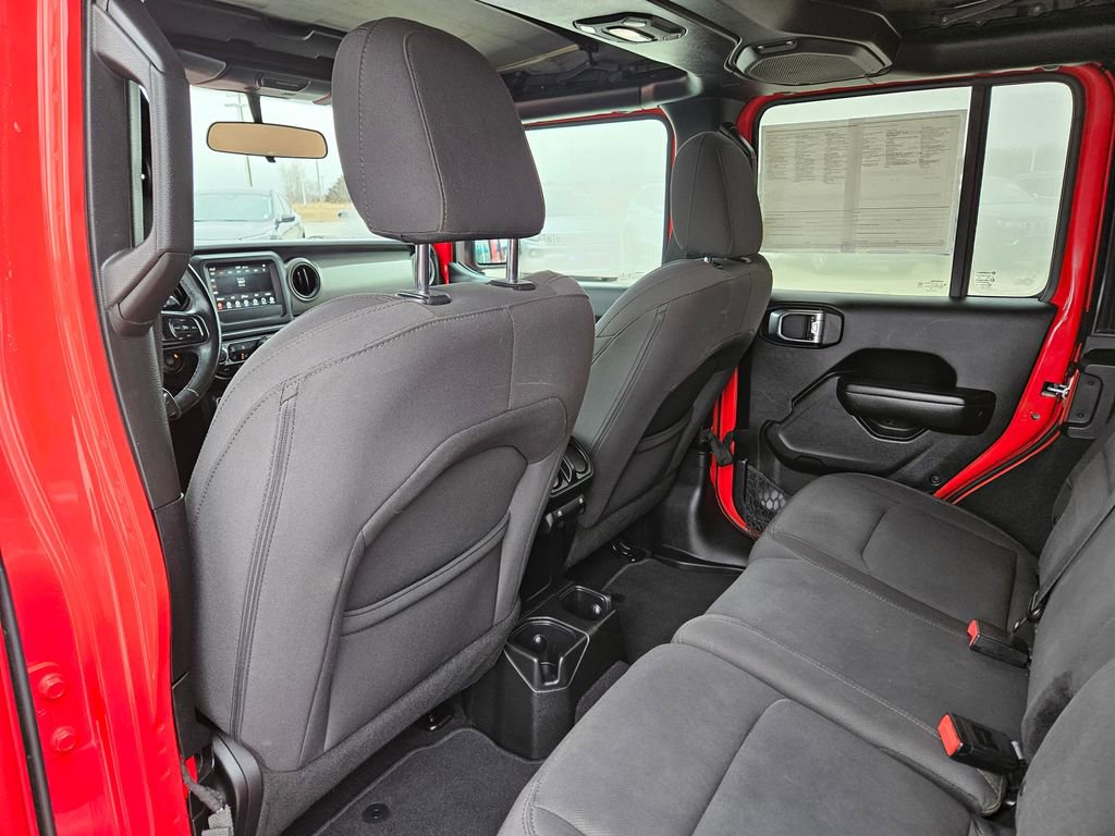 Used 2018 Jeep Wrangler Unlimited Sport S AWD/4WD image 25