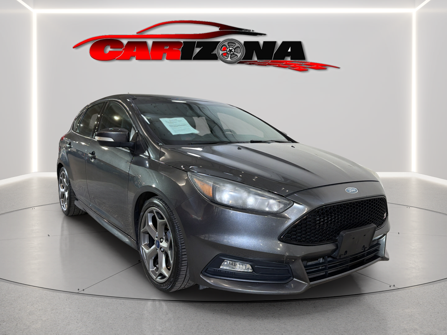 Used 2016 Ford Focus ST FWD image 1