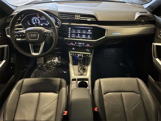 Certified 2025 Audi Q3 2.0T Premium Plus w/ Premium Plus Package image 17