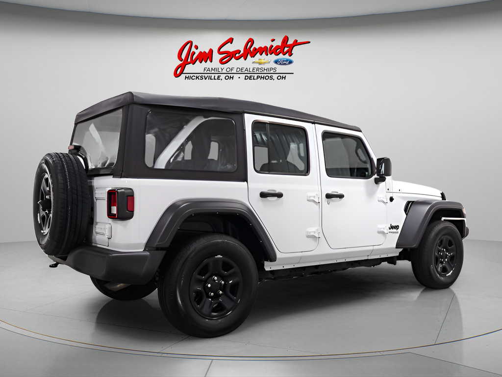 Used 2022 Jeep Wrangler Unlimited Sport AWD/4WD image 6