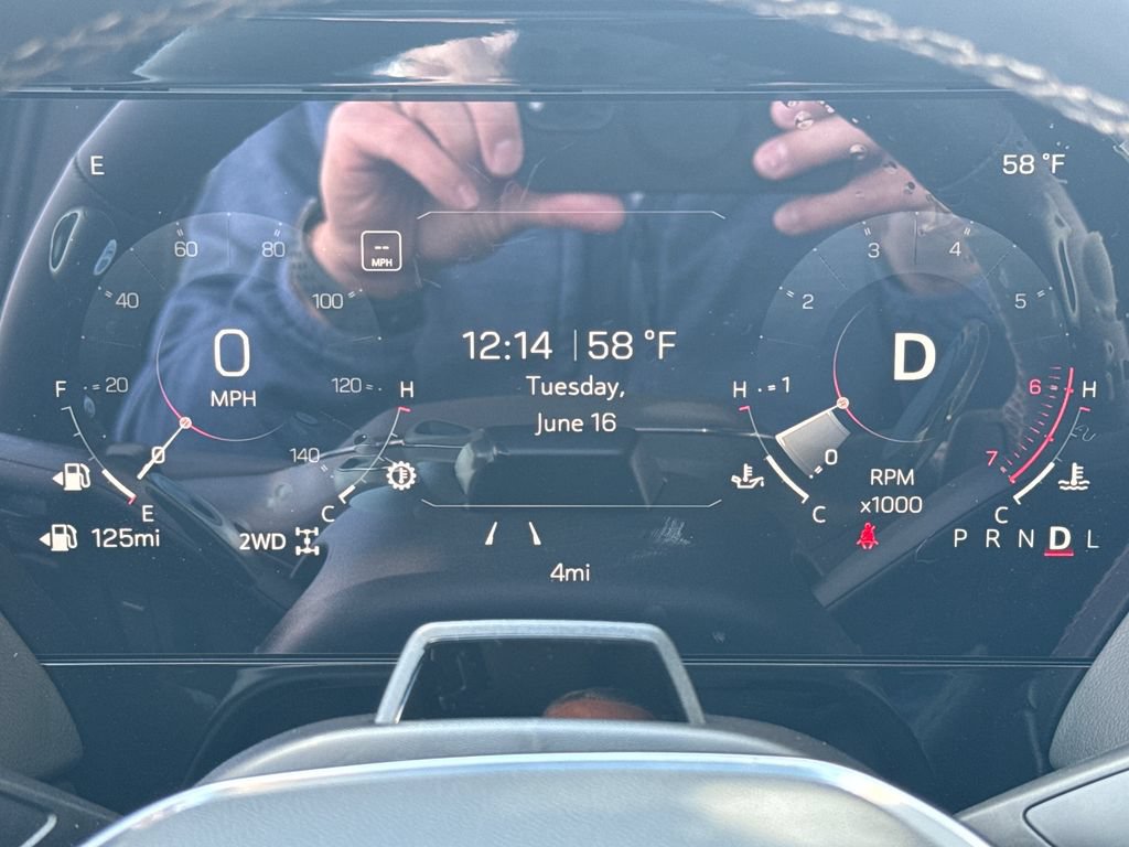 New 2026 GMC Yukon AT4 w/ AT4 Premium Plus Package AWD/4WD image 30
