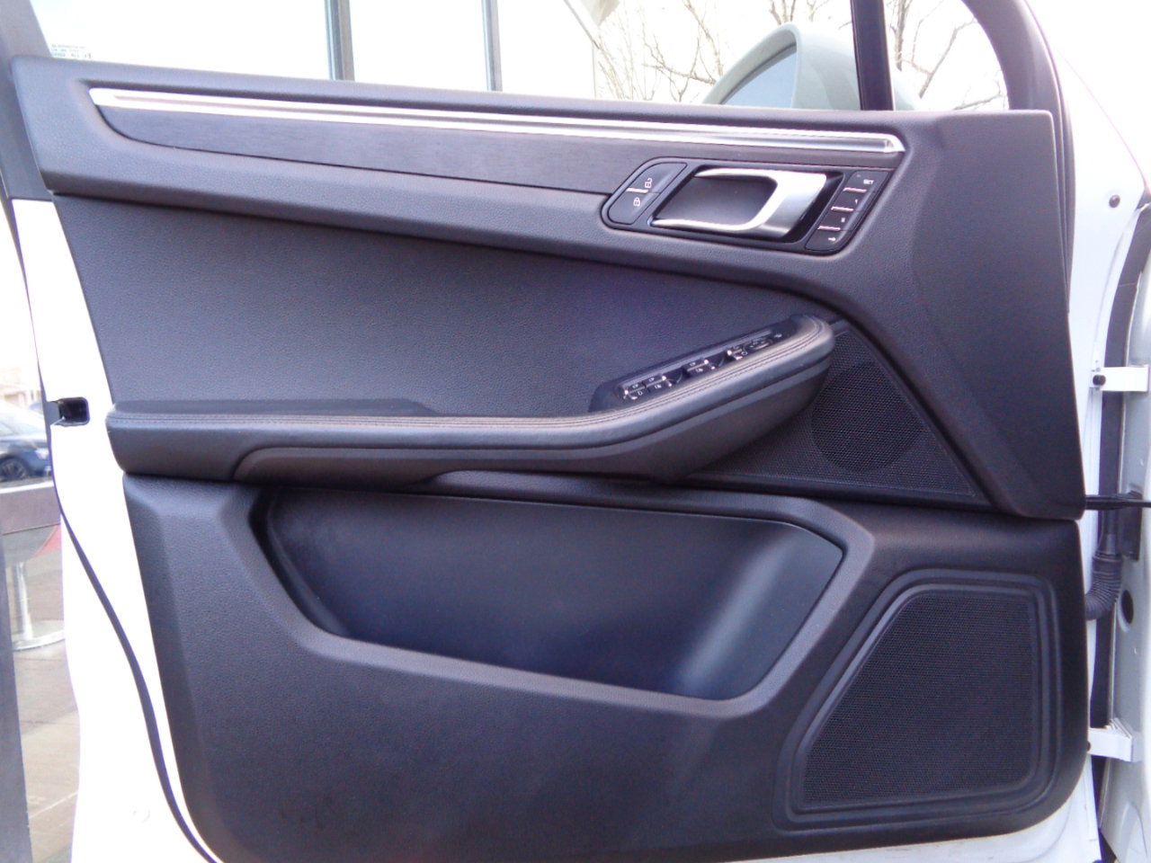 Used 2021 Porsche Macan GTS image 12