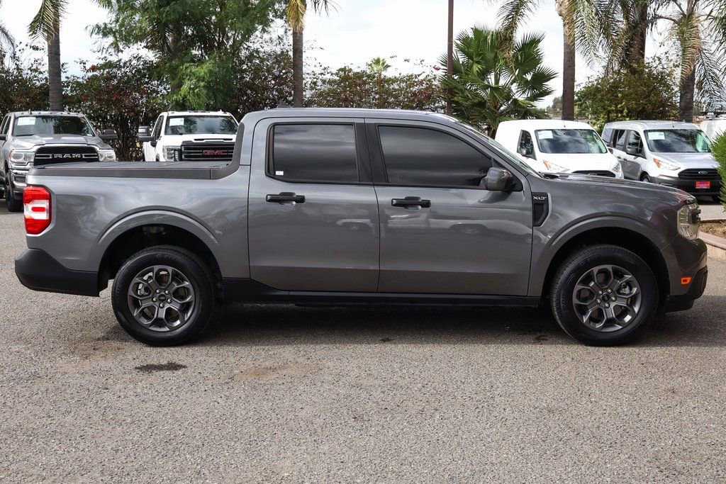 Used 2023 Ford Maverick XLT w/ XLT Luxury Package image 11