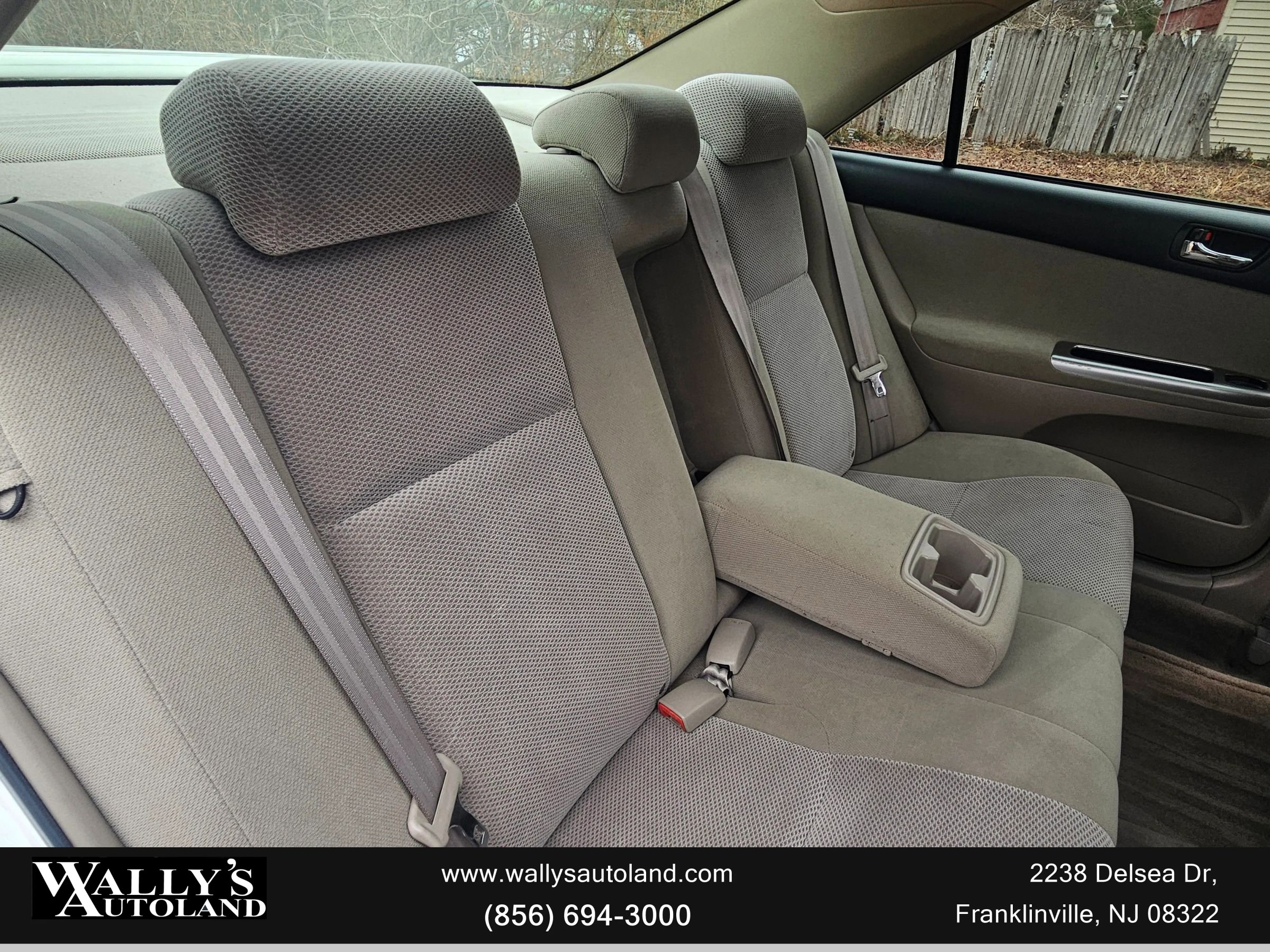 Used 2005 Toyota Camry SE FWD image 9