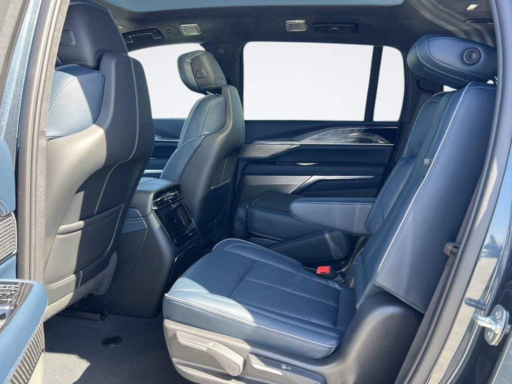 New 2026 Cadillac Escalade IQ Sport 2 AWD/4WD image 28