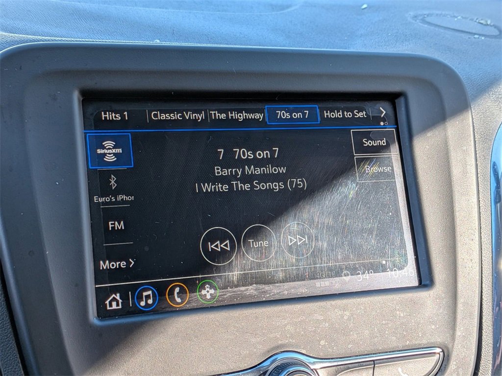 Used 2022 Chevrolet Equinox LT image 16