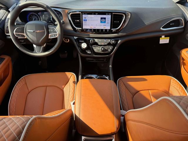 New 2026 Chrysler Pacifica Pinnacle AWD/4WD image 7