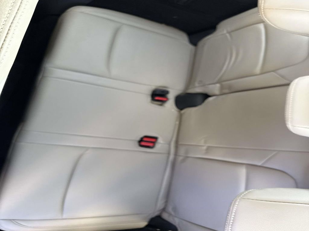 Certified 2024 Nissan Pathfinder SV FWD image 13