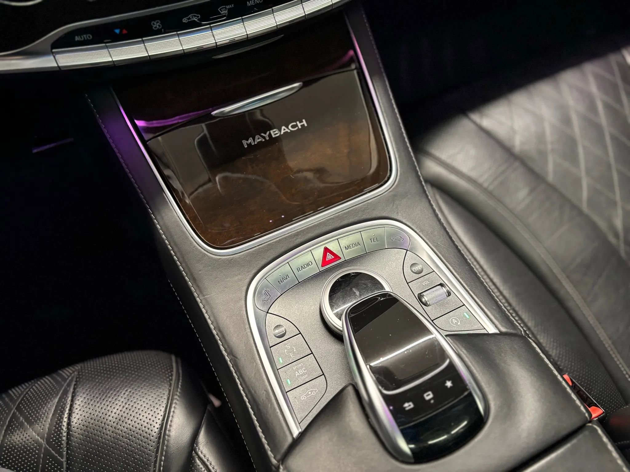 Used 2016 Mercedes-Benz Maybach S 600 image 25