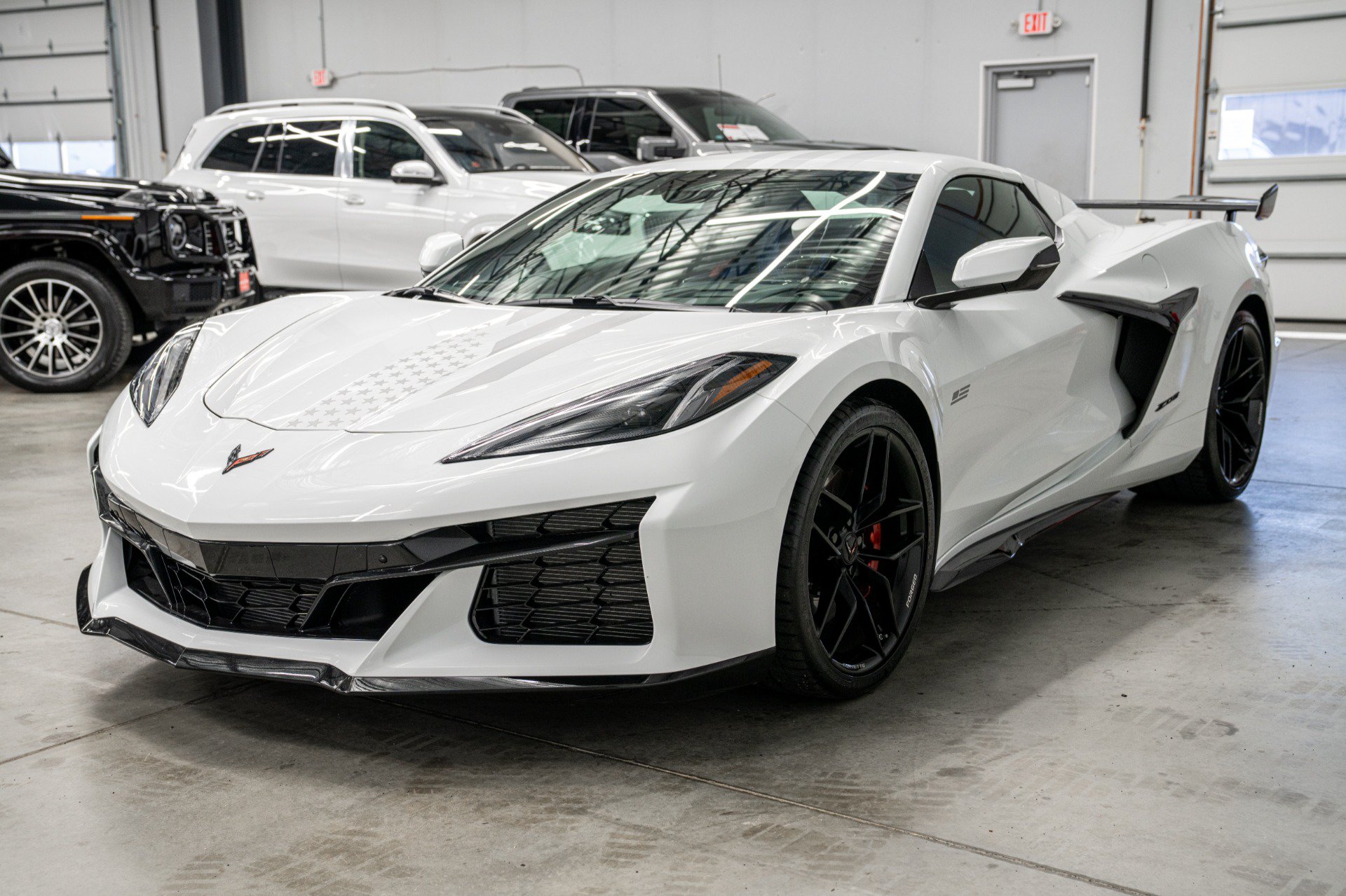 Used 2026 Chevrolet Corvette Z06 w/ Stars & Steel Limited Edition RWD image 43