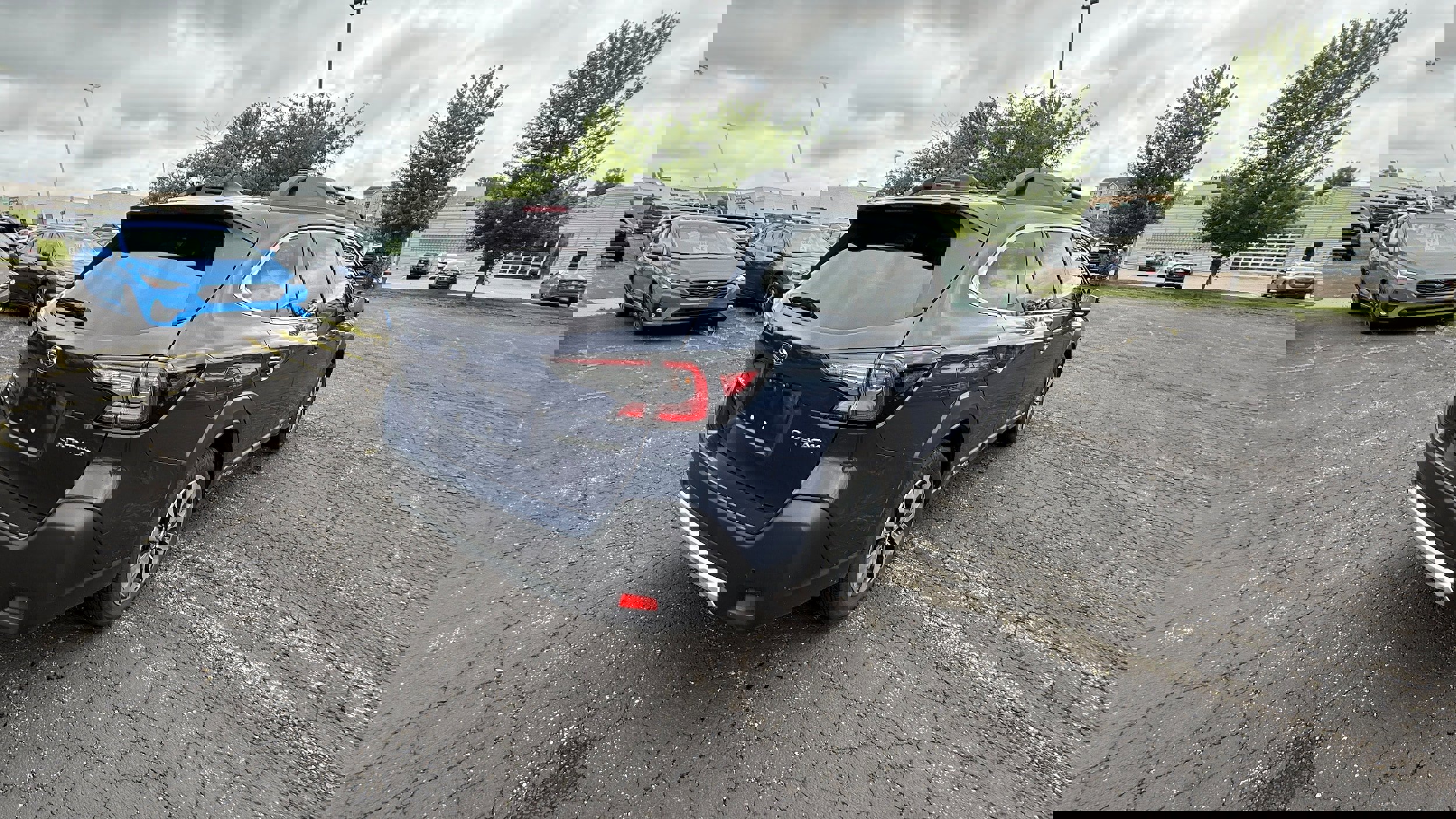 Certified 2024 Subaru Outback Limited image 3