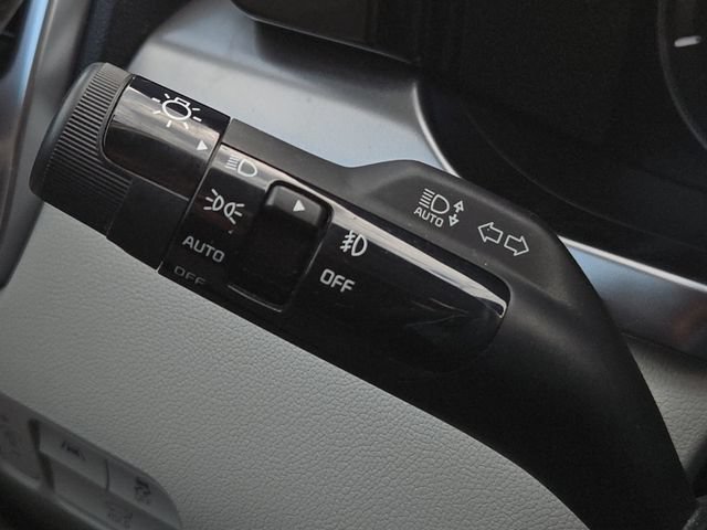 Used 2023 Kia Sorento EX AWD/4WD image 30