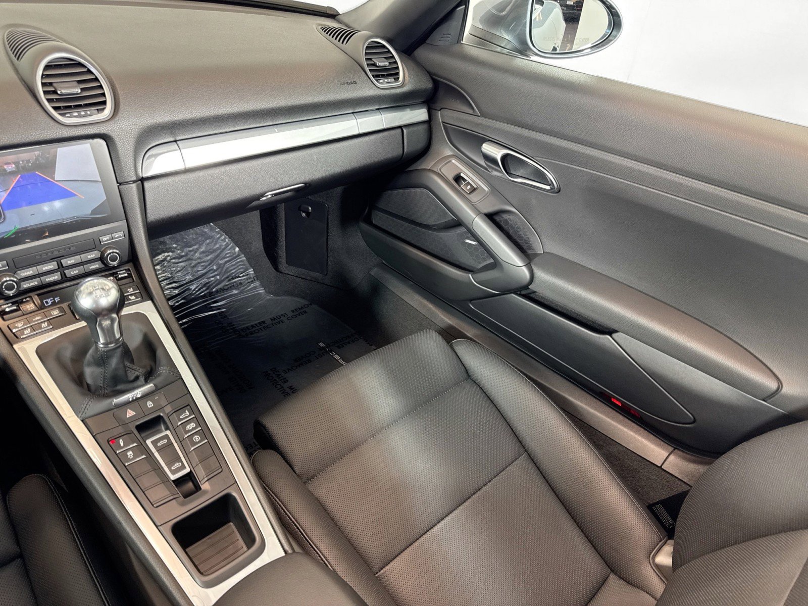 Used 2025 Porsche 718 Boxster w/ Premium Package RWD image 20