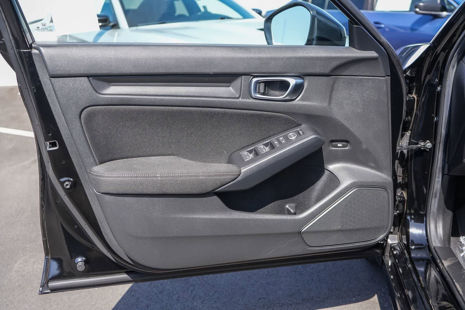 Used 2025 Honda Civic Sport image 22