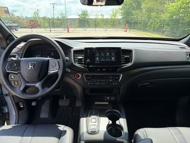 Used 2023 Honda Passport TrailSport image 15