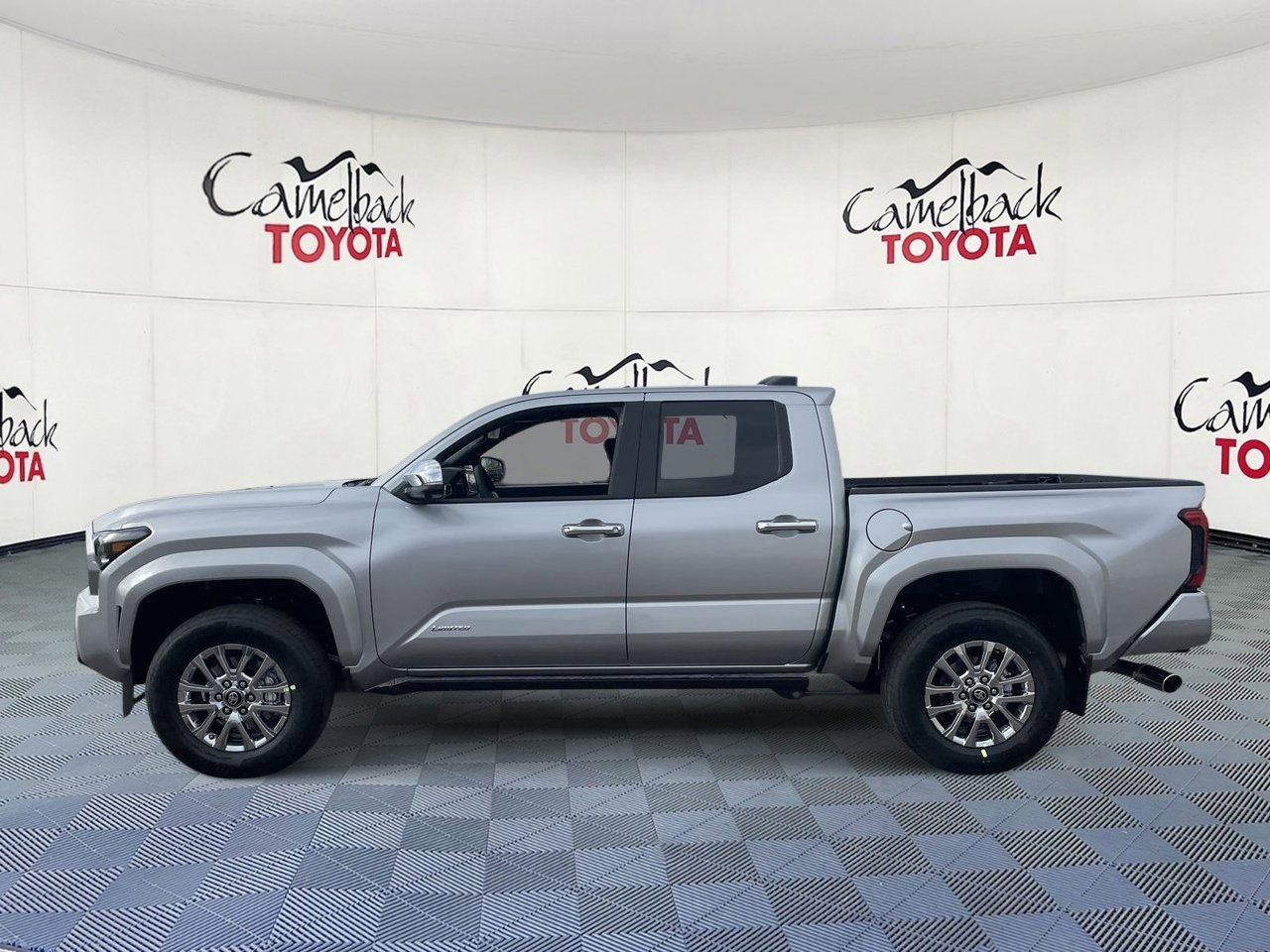 New 2026 Toyota Tacoma Limited image 4