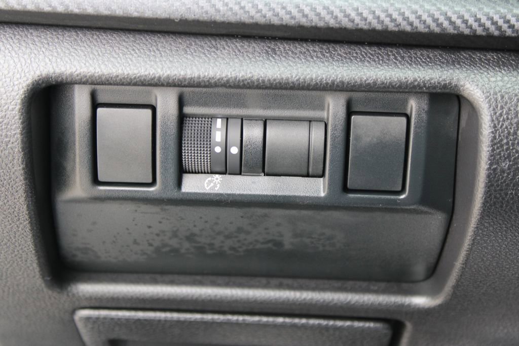 Used 2025 Subaru Crosstrek 2.5i Sport AWD/4WD image 13