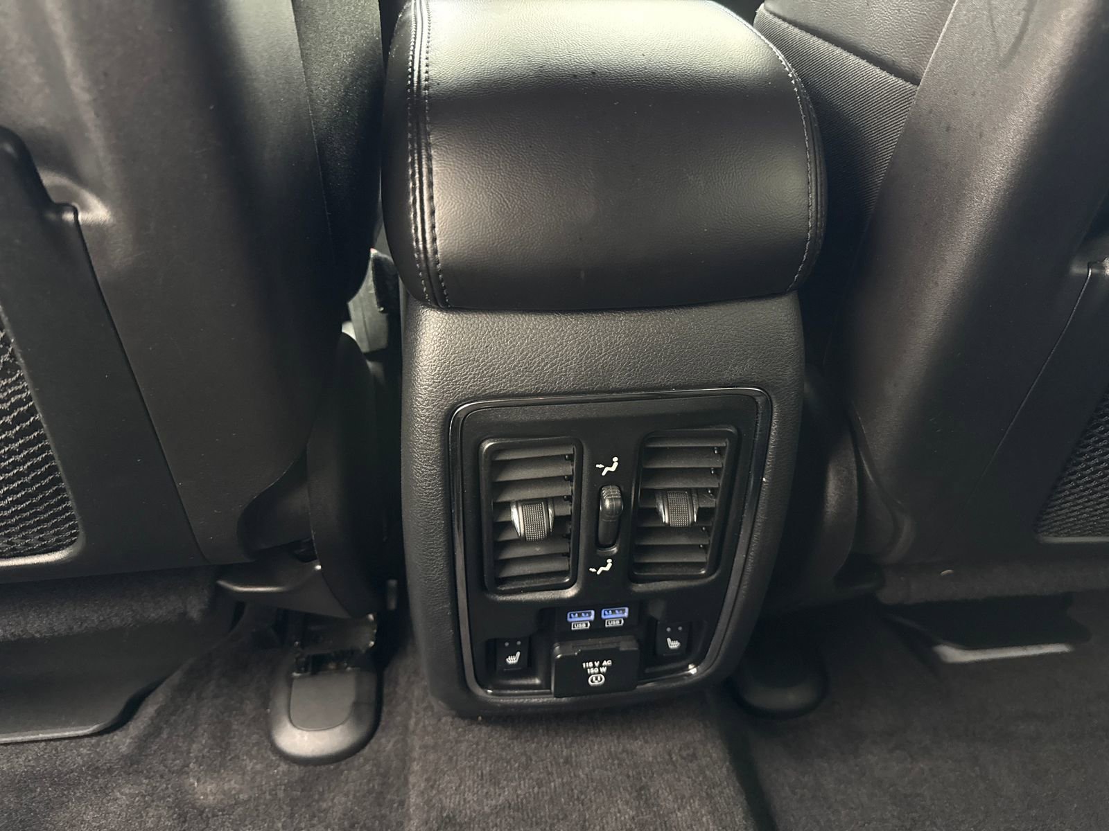 Used 2018 Jeep Grand Cherokee Limited RWD image 39
