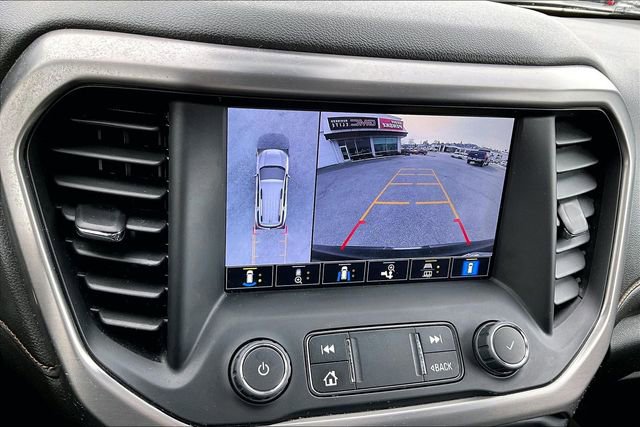 Used 2023 GMC Acadia AT4 w/ Technology Package image 23