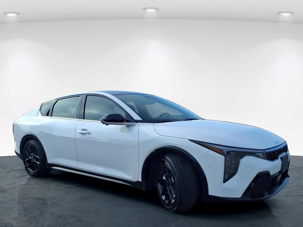Used 2025 Kia K4 GT-Line Turbo FWD image 5