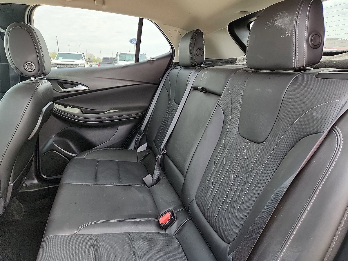 Used 2024 Buick Encore GX Avenir image 5