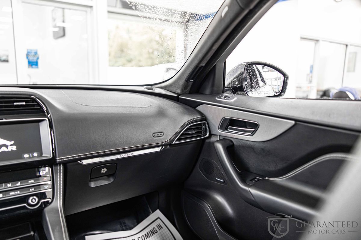 Used 2020 Jaguar F-PACE S AWD/4WD image 39