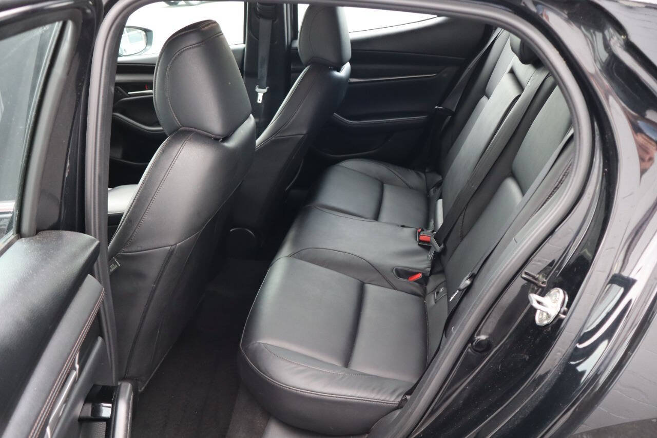 Used 2024 MAZDA MAZDA3 s FWD image 5
