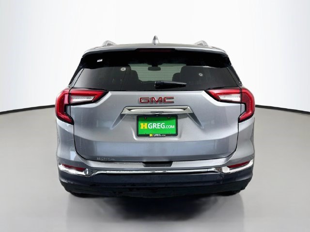 Used 2024 GMC Terrain SLT FWD image 8