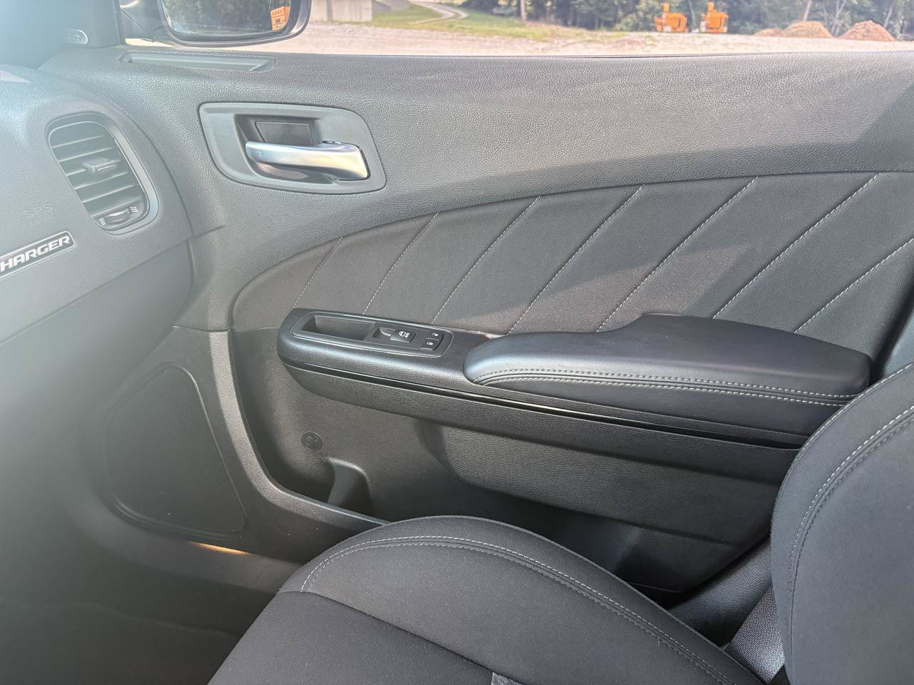 Used 2023 Dodge Charger R/T w/ Blacktop Package RWD image 21