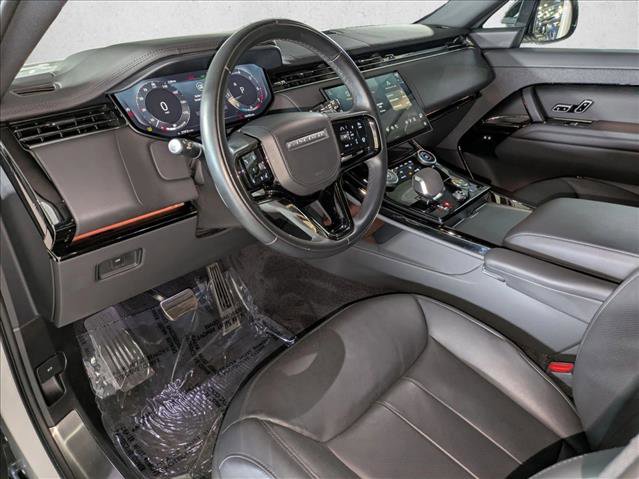 Used 2023 Land Rover Range Rover Sport SE Dynamic image 10