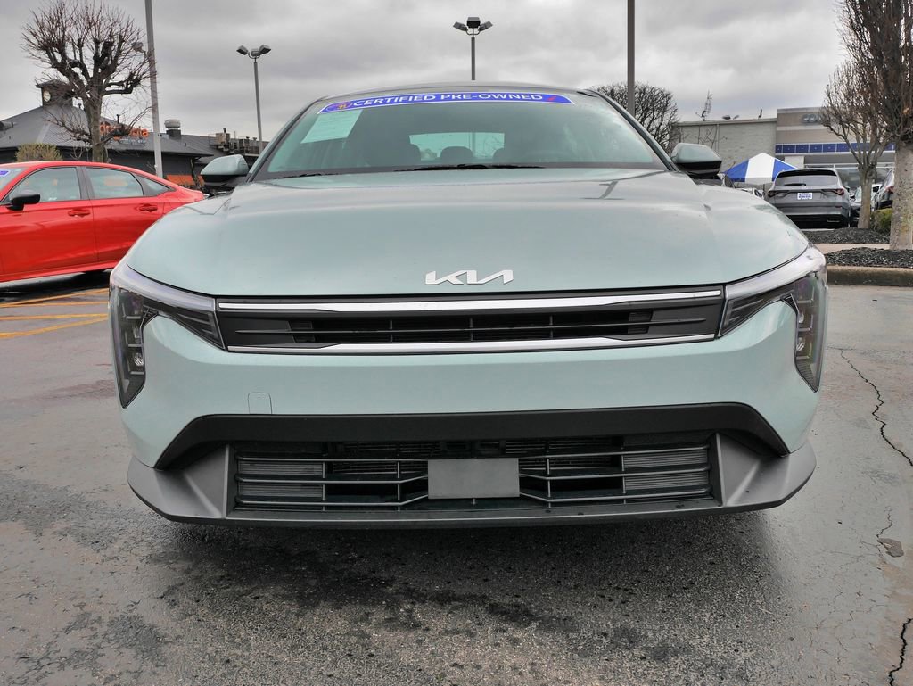 Used 2025 Kia K4 LXS image 2