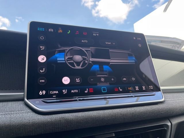 New 2026 Volkswagen Tiguan S FWD image 17