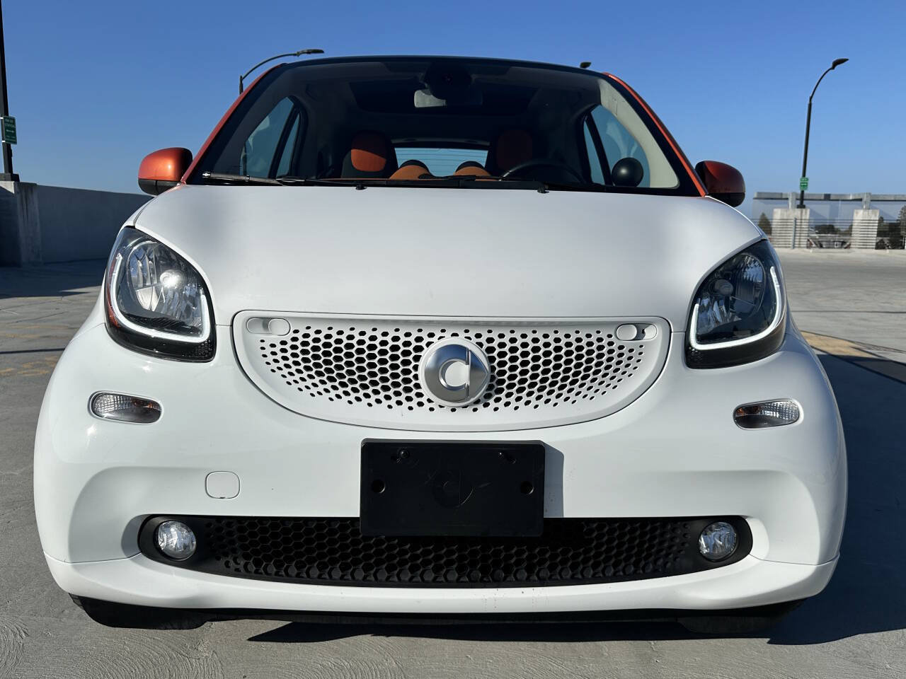 Used 2016 smart fortwo passion w/ Edition #1 Package RWD image 10