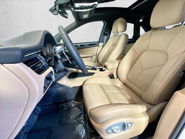 New 2026 Porsche Macan S AWD/4WD image 5