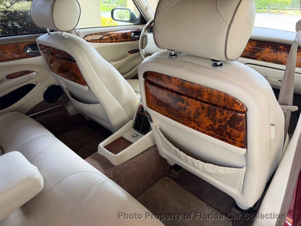 Used 1999 Jaguar XJ8 L RWD image 66